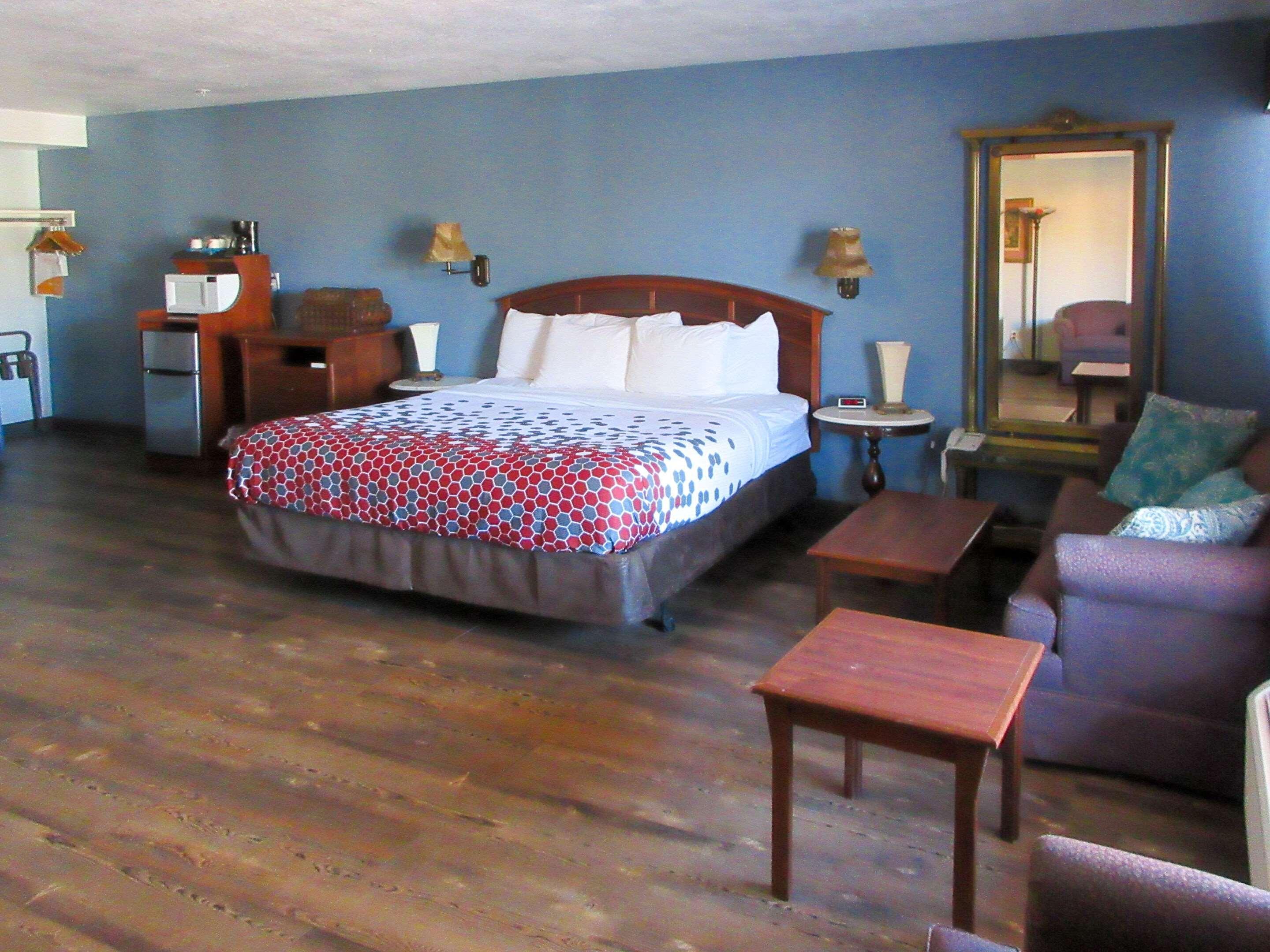 Quality Inn & Suites Manitou Springs At Pikes Peak エクステリア 写真