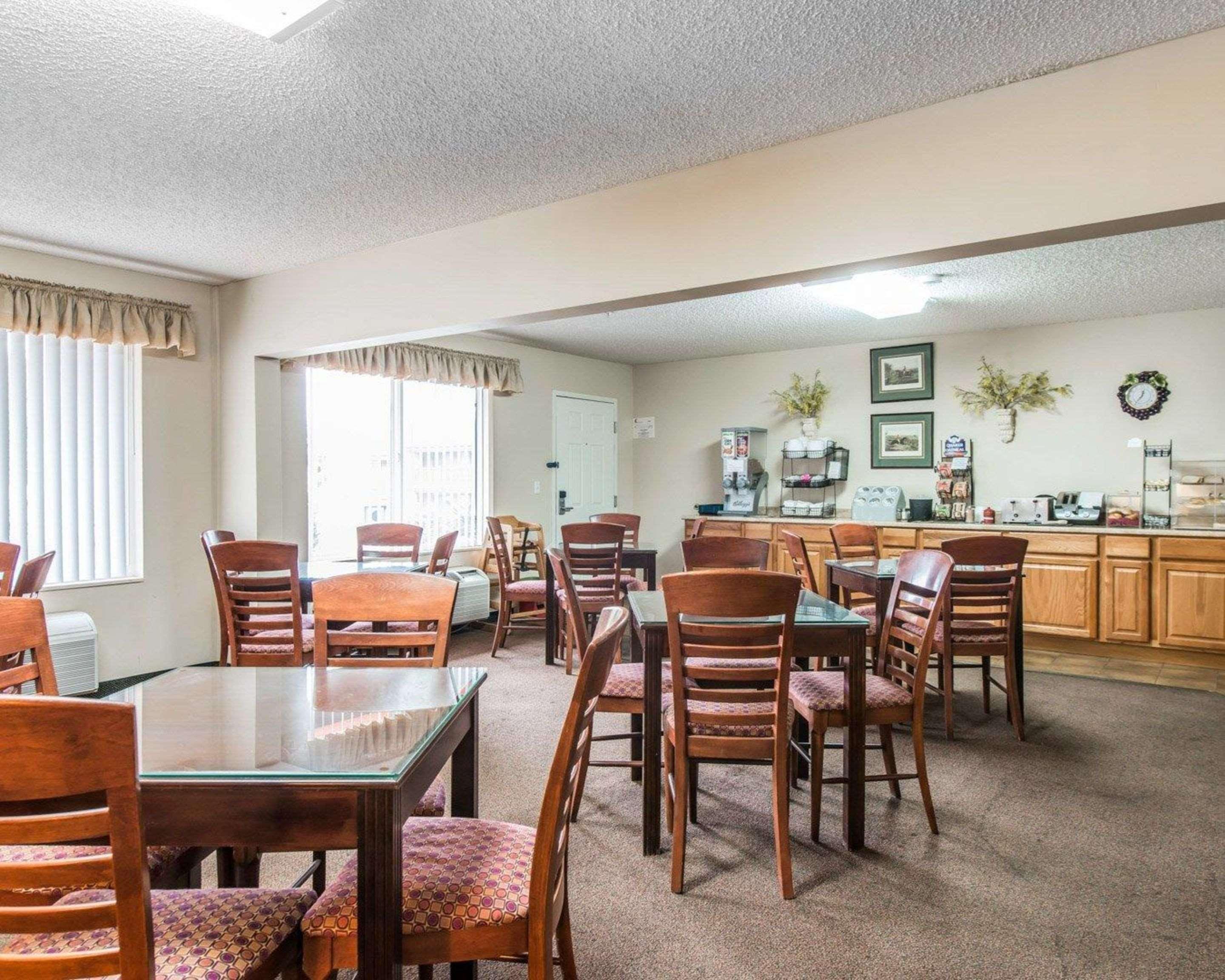 Quality Inn & Suites Manitou Springs At Pikes Peak エクステリア 写真
