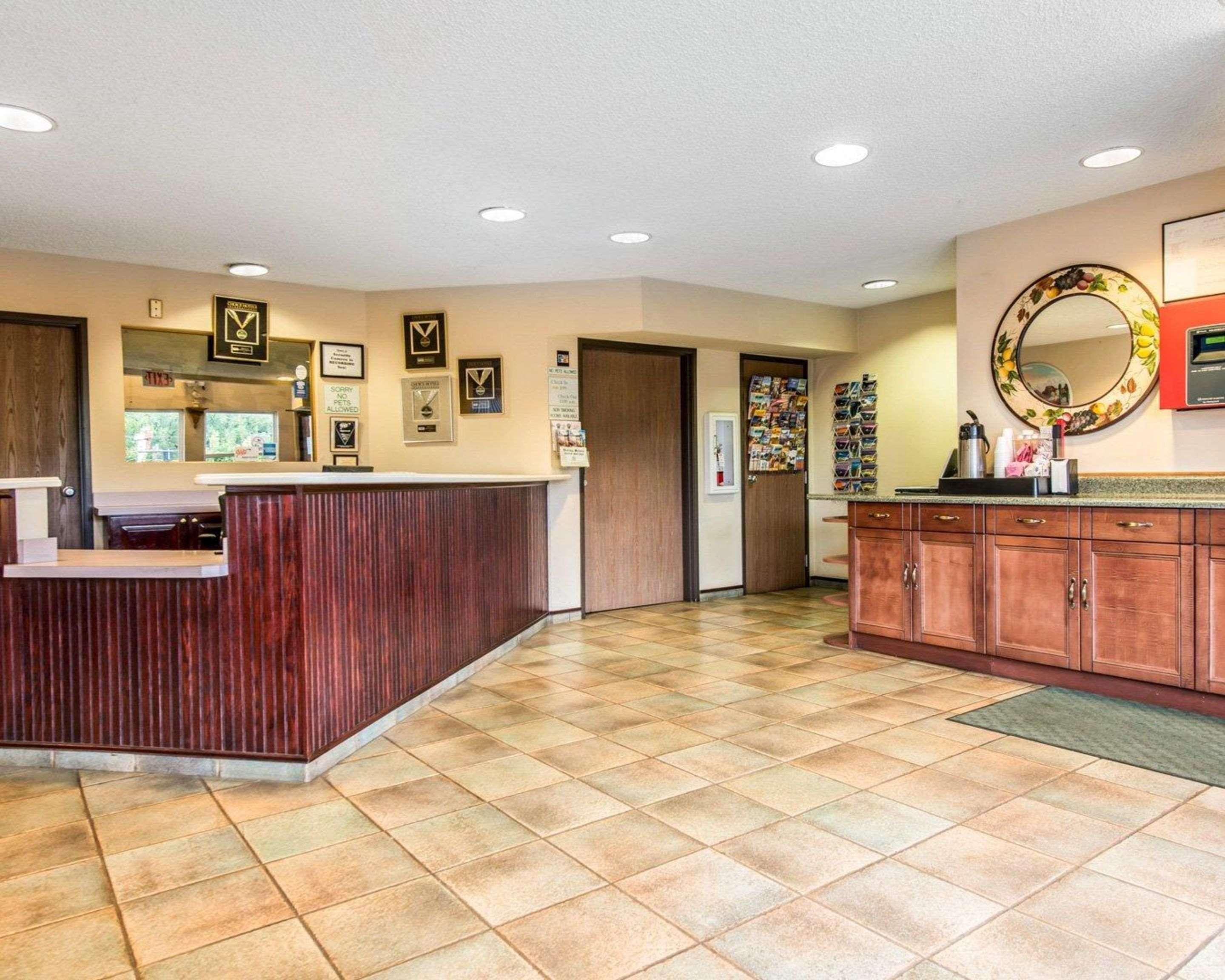 Quality Inn & Suites Manitou Springs At Pikes Peak エクステリア 写真