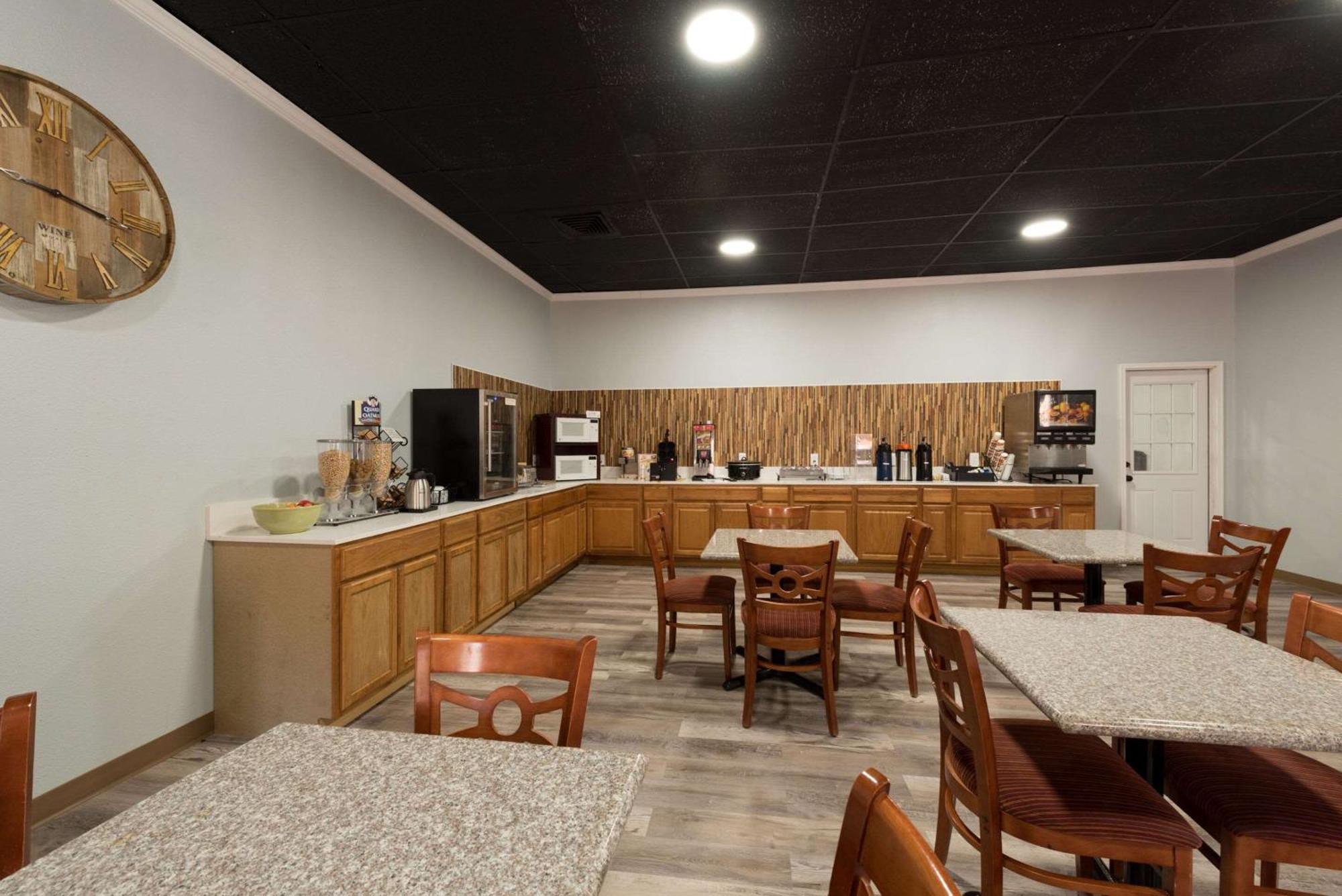 Quality Inn & Suites Manitou Springs At Pikes Peak エクステリア 写真