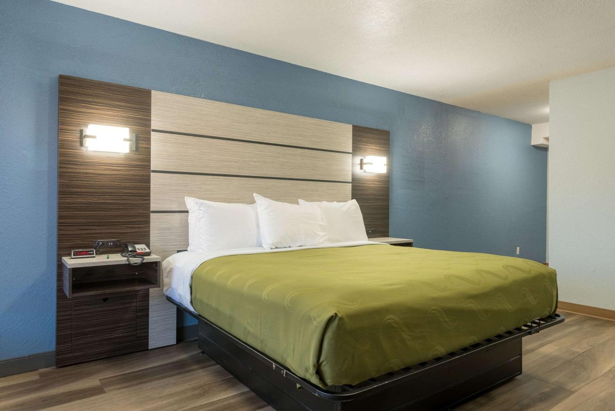 Quality Inn & Suites Manitou Springs At Pikes Peak エクステリア 写真