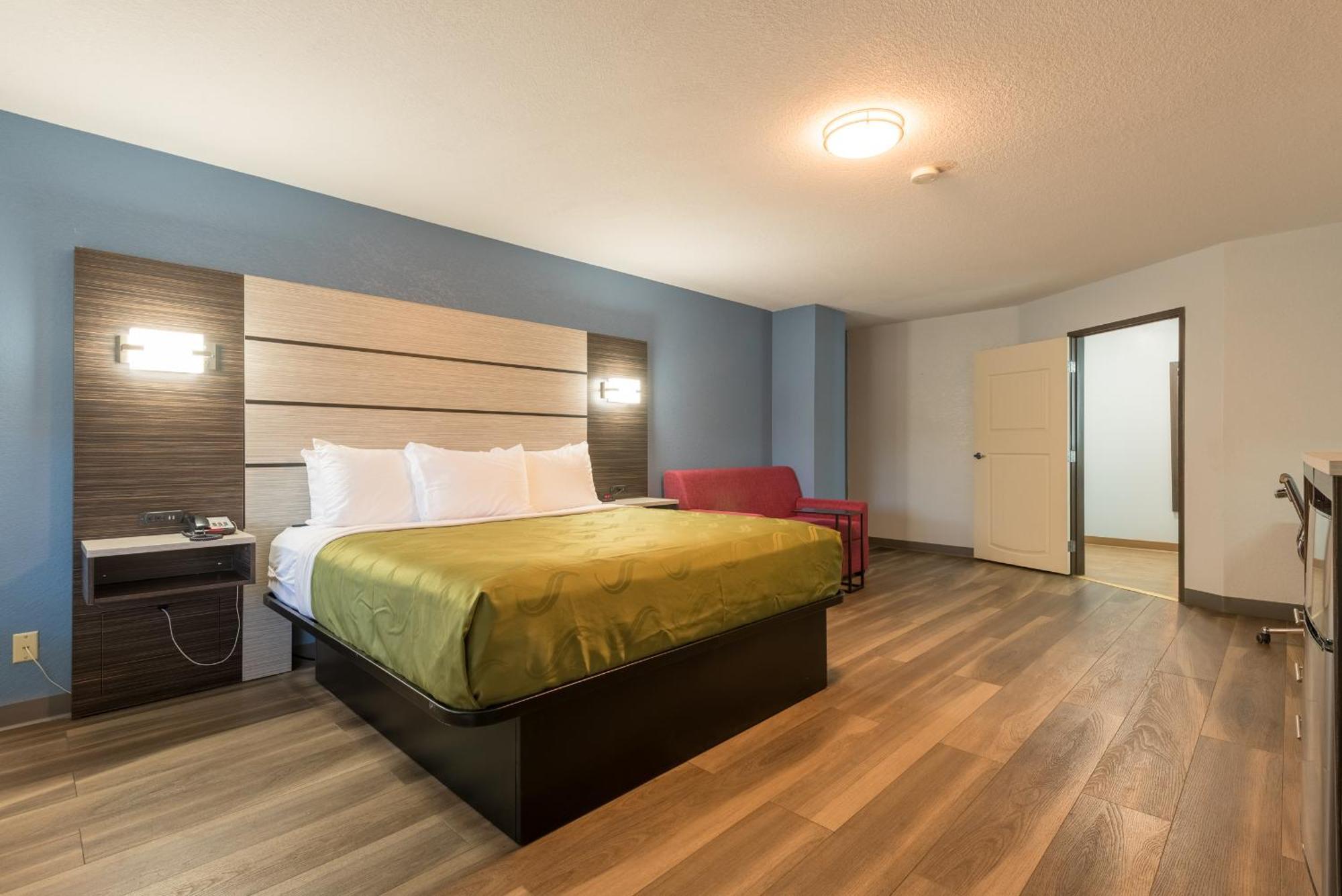 Quality Inn & Suites Manitou Springs At Pikes Peak エクステリア 写真