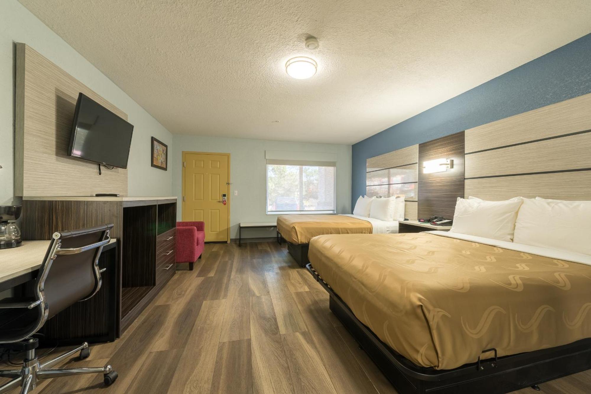 Quality Inn & Suites Manitou Springs At Pikes Peak エクステリア 写真